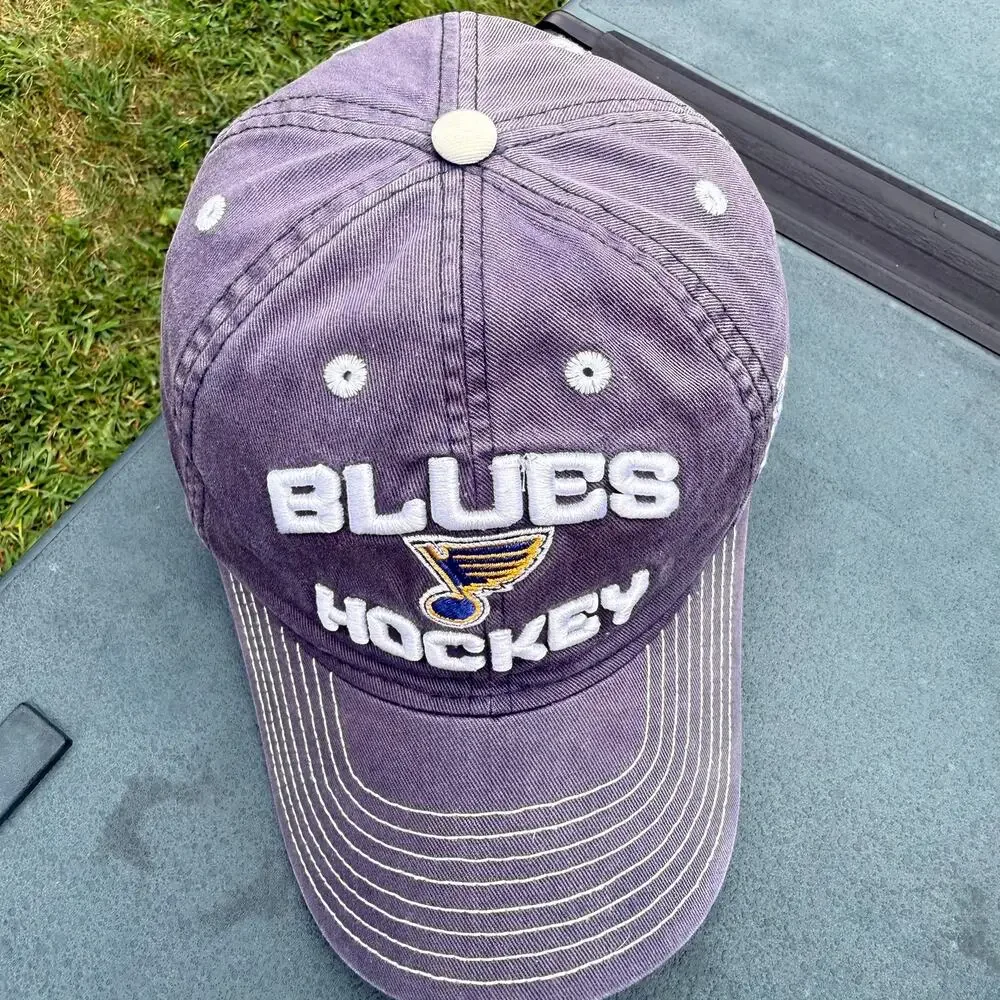 Reebok St. Louis Blues NHL Hat‎ - Adjustable Strapback